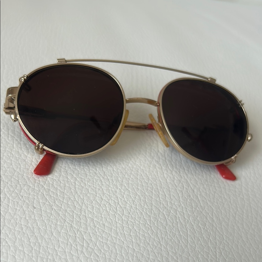 NEW. Round Red Retro Frame - Picture 3 of 15